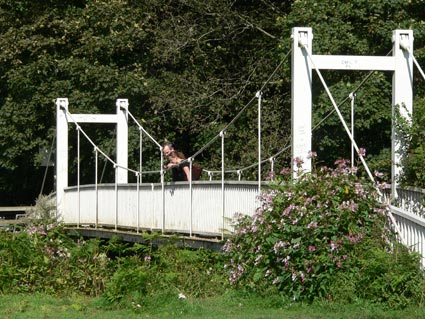 Foot bridge over the Ogmore